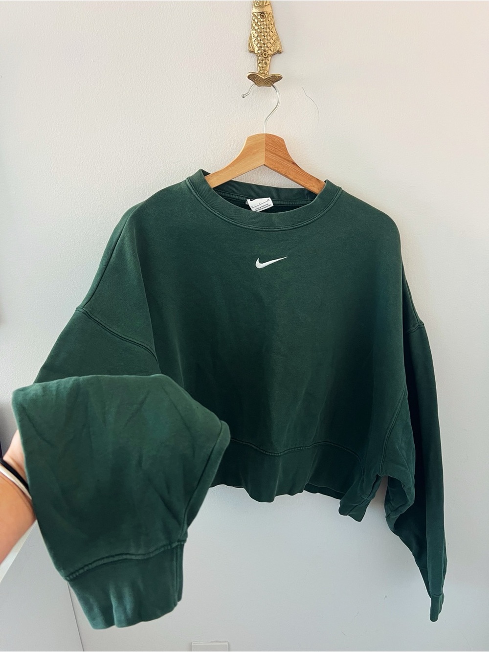 Nike Semi-Cropped Green Pullover
